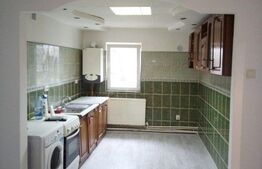 Apartament cu 3 camere, 60 mp, decomandat, Mircea Cel Batran