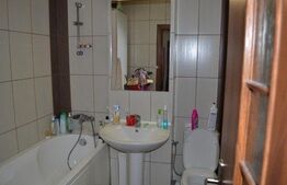 Apartament de 3 camere, decomandat, 92mp, zona Bucsinescu