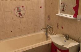 Apartament cu 3 camere, 55 mp, decomandat, Tatarasi