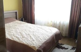 Apartament cu 3 camere, 65 mp, etaj intermediar, Podul de Piatra