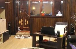 Apartament cu 3 camere, 65 mp, etaj intermediar, Podul de Piatra