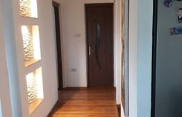 Apartament cu 3 camere, la vila, 70 mp, Galata