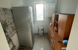 Apartament 3 camere, 54 mp, Alexandru cel Bun