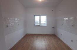 Casa 4 camere, 3 bai, canalizare, teren 450 mp, Barnova