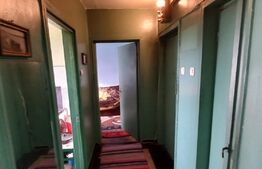 Apartament de 3 camere, 56 mp, zona Ciurchi