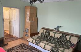 Casa 4 camere, 1700 mp teren, sat Sculeni