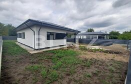 Casa cu 4 camere, 94 mp, teren de 500 mp, Holboca