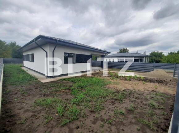 Casa de vânzare 4 camere Holboca - 105759CV | BLITZ Iași | Poza1