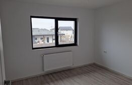 Casa tip duplex, 140 mp, 450 mp teren, padurea Uricani