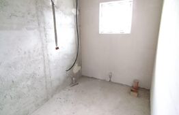 Casa plan parter, 85 mp utili, 700 mp, la strada, Letcani