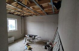 Casa plan parter, 85 mp utili, 700 mp, la strada, Letcani