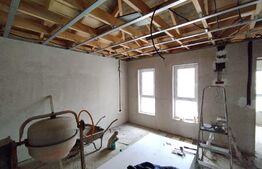 Casa plan parter, 85 mp utili, 700 mp, la strada, Letcani