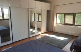 Pensiune de 10 camere, 330 mp utili,620 mp de teren, Moara de Vant