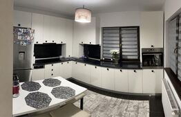 Casa 5 camere, 135 mp, Valea Adanca