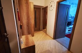 Apartament 3 camere,  62mp+terasa 14mp+loc de parcare, in zona Nicolina