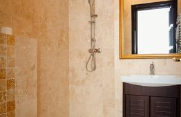 Penthouse 3 camere,2 bai, 95mp utili, 71mp terasa, lux, Exclusive Copou