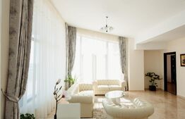 Penthouse 3 camere,2 bai, 95mp utili, 71mp terasa, lux, Exclusive Copou