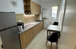 Apartament cu o camera, decomandat, 41mp, zona Centrala