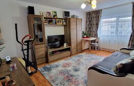 Apartament 3 camere, 67 mp, zona Nicolina 2