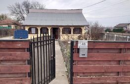 Casa de 3 camere , 400 mp teren in Horpaz