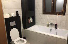 Casa DE VANZARE, 10 camere, 377mp utili, zona Galata