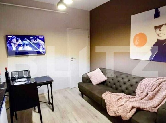 Apartament de închiriat 3 camere Podul de Fier - 108910AI | BLITZ Iași | Poza1