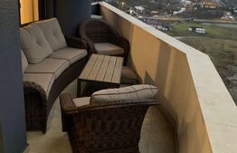 Apartament modern de 3 camere, 94mp, zona Tatarasi