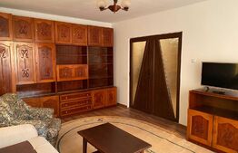 Apartament de 2 camere, decomandat, 50mp, zona Tatarasi