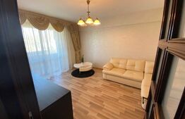 Apartament de 2 camere, decomandat, 60mp, zona Bucium