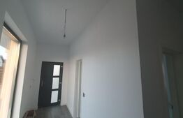 Casa Individuala Stil Mediteranean 111 mp utili, 615 mp teren,  5 Drumuri Valea Adanca