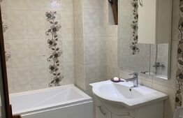 Apartament de 3 camere, 70mp, zona Podul Ros