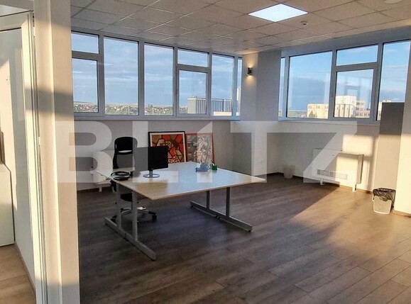 Spațiu birouri de închiriat Baza 3 - 109425SIB | BLITZ Iași | Poza3