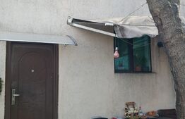 Casa cu doua camere, 40.9 mp si curte cu 288 mp de teren langa Palas!