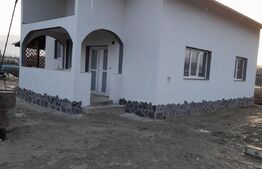 Casa de 4 camere, 500 mp teren, zona  Tutora