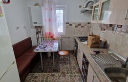 Apartament de 2 camere, decomandat, 40mp, zona Nicolina