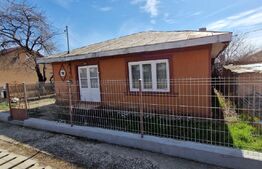 Casa batraneasca 100 mp, Miroslava, Centru