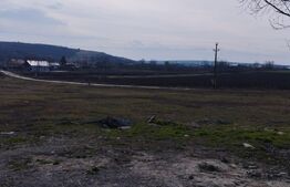 Teren 1070 mp,toate utilitatile,  Dancas-Miroslava