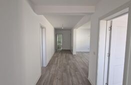 Casa plan parter, 500 mp de teren, Valea Adanca