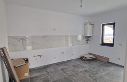 Casa cu 4 camere, 107 mp, 380 mp de teren, Valea Adanca