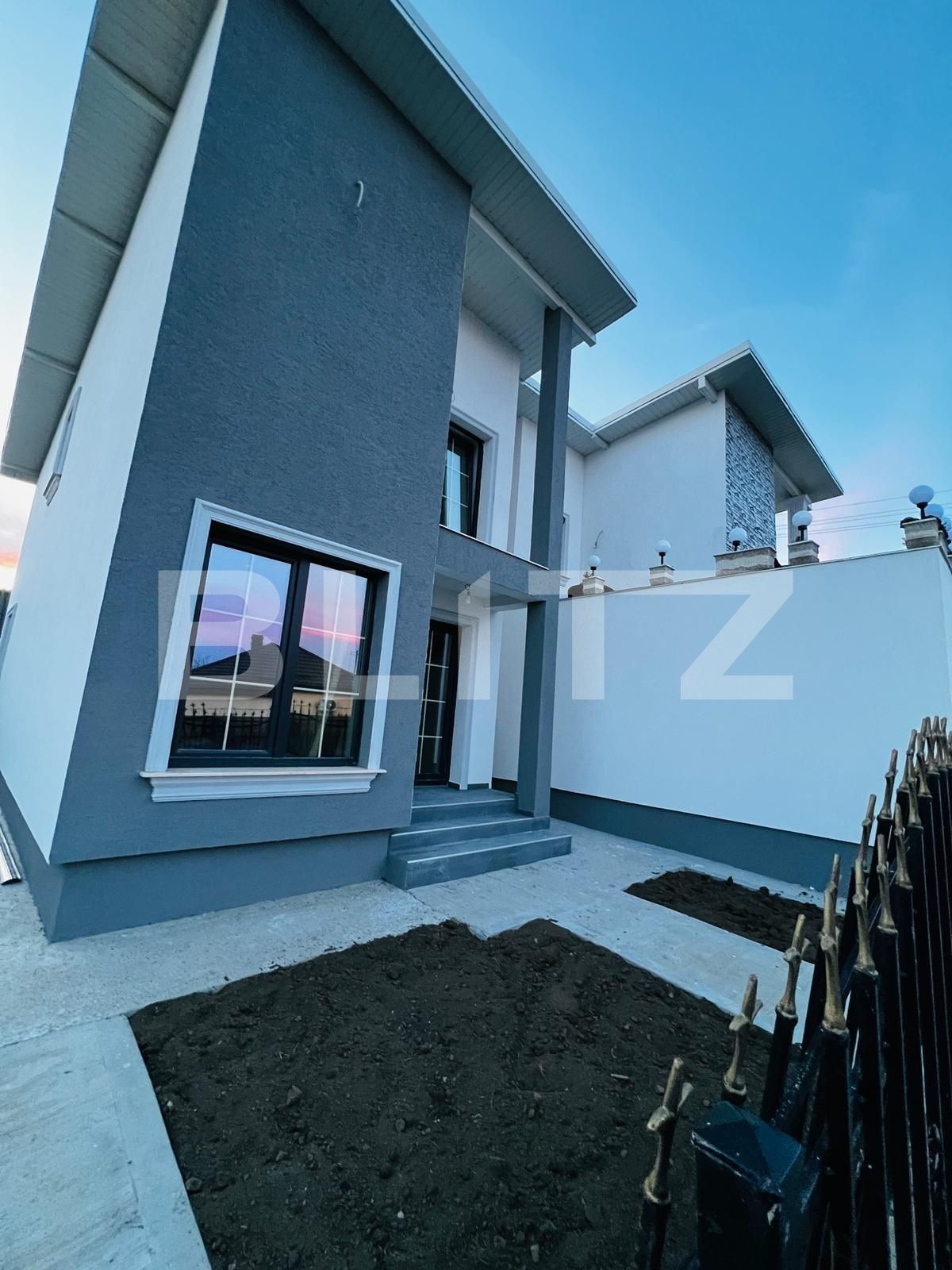 Casa de închiriat 4 camere Exterior Vest - 111548CI | BLITZ Iași | Poza2