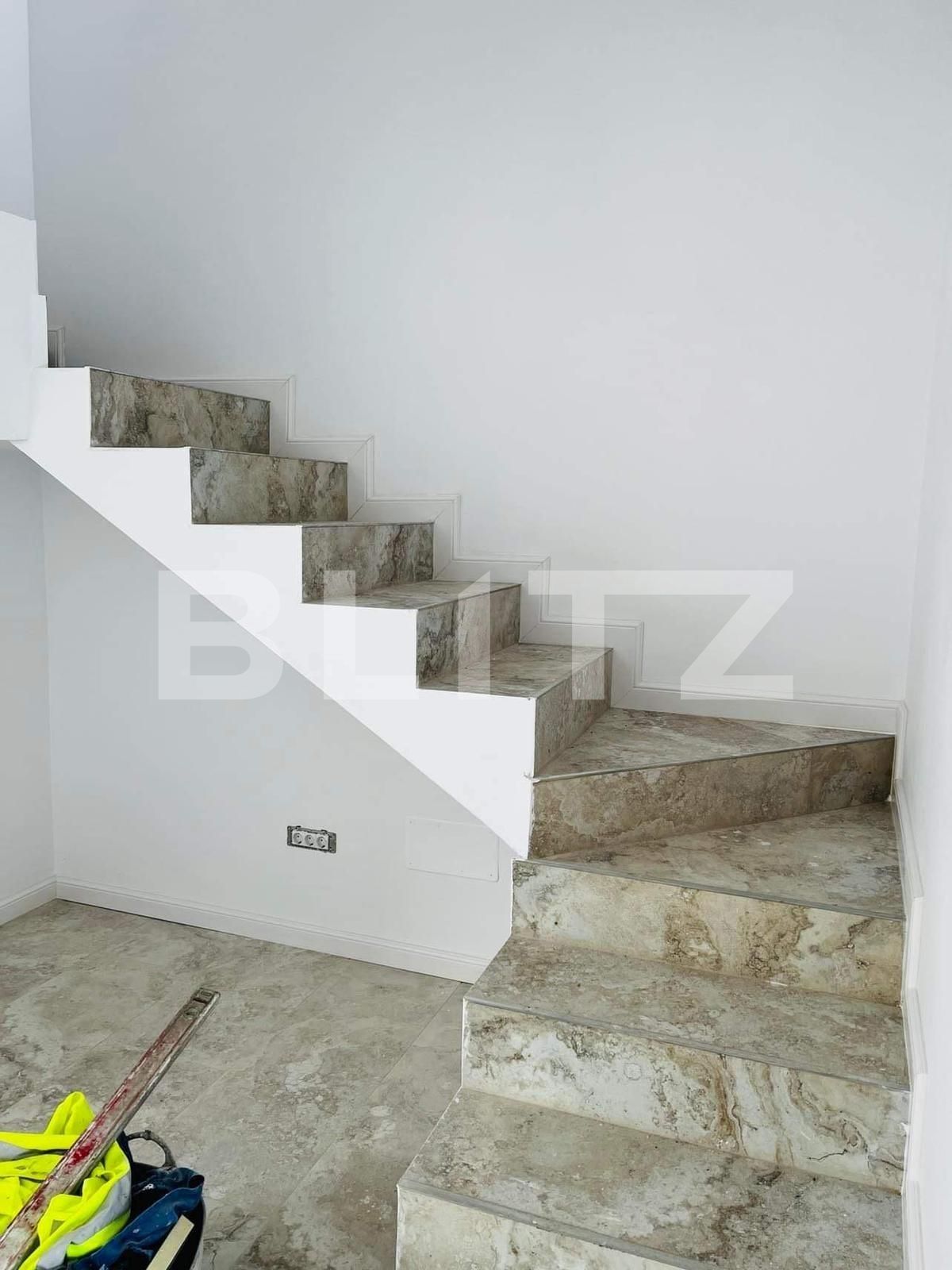 Casa de închiriat 4 camere Exterior Vest - 111548CI | BLITZ Iași | Poza9