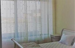 Apartament tip penthouse de 3 camere, semidecomandat, 80mp, zona Copou