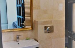 Apartament tip penthouse de 3 camere, semidecomandat, 80mp, zona Copou