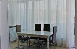 Apartament tip penthouse de 3 camere, semidecomandat, 80mp, zona Copou