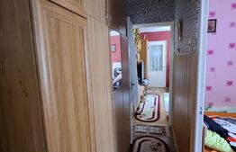 Apartament de 4 camere, decomandat, etajul 1, zona Alexandru cel Bun