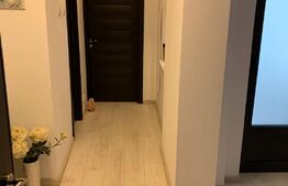 Apartament de 2 camere, decomandat, 54mp, zona Centrală 