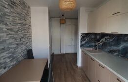 Apartament de 2 camere, decomandat, 54mp, zona Nicolina 