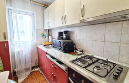Apartament de 3 camere, semidecomandat, 52 mp, Mircea cel Batran