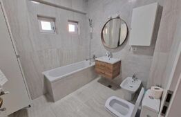 Apartament de 2 camere, semidecomandat, 54p, zona Copou