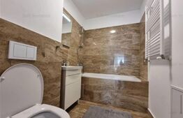 Apartament tip penthouse de 3 camere, semidecomandat, 130mp, zona Tatarasi 